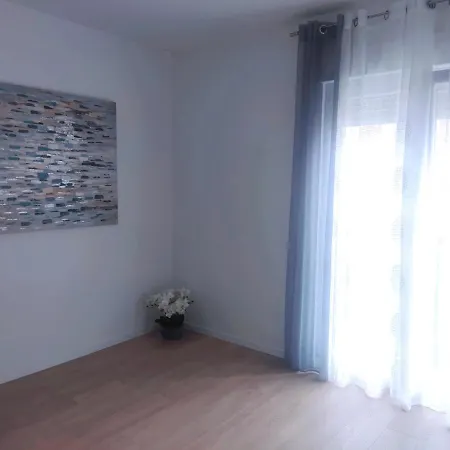 Pepi 10 Min Walk To Amphitheater Apartament