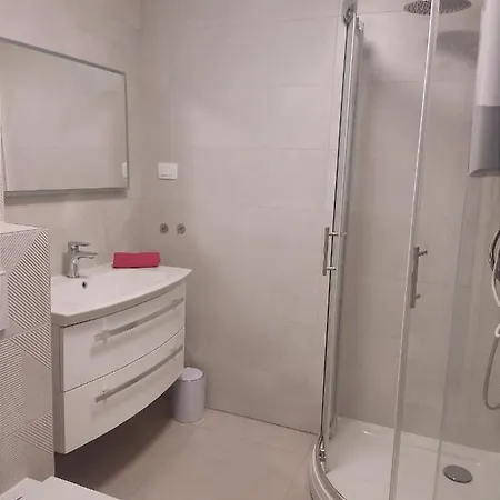 Apartament Pepi 10 Min Walk To Amphitheater *