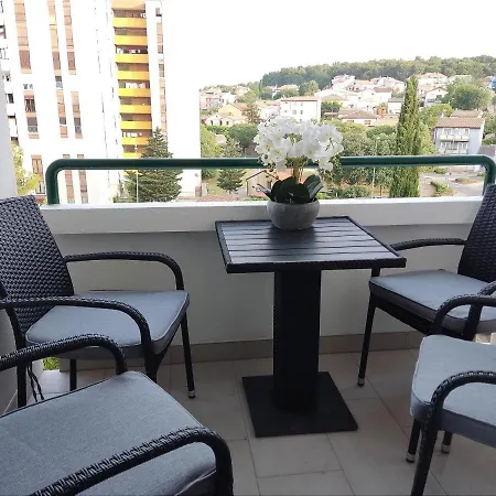 Pepi 10 Min Walk To Amphitheater *