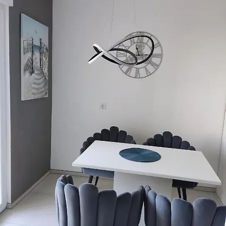 Apartament Pepi 10 Min Walk To Amphitheater Pula